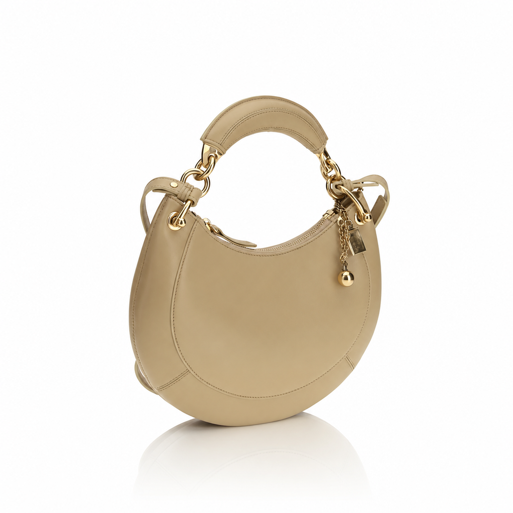 Chloé Banana Hobo Leather Bag