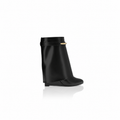 Stivaletti alla caviglia Givenchy neri in pelle di vitello Bos Taurus